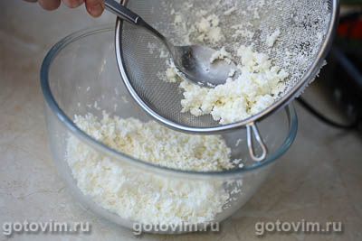 Творожная пасха с банановым кремом Творожная пасха с банановым кремом