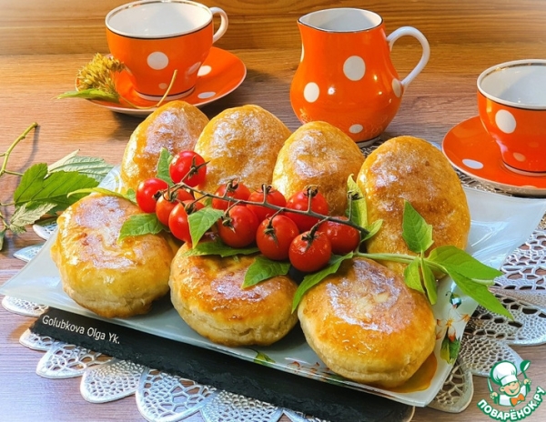 Пироги c картофелем и луком