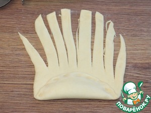 Плетеные булочки на молоке с начинкой