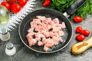 Рис в яичной обёртке "Омурайсу" Рис в яичной обёртке "Омурайсу"