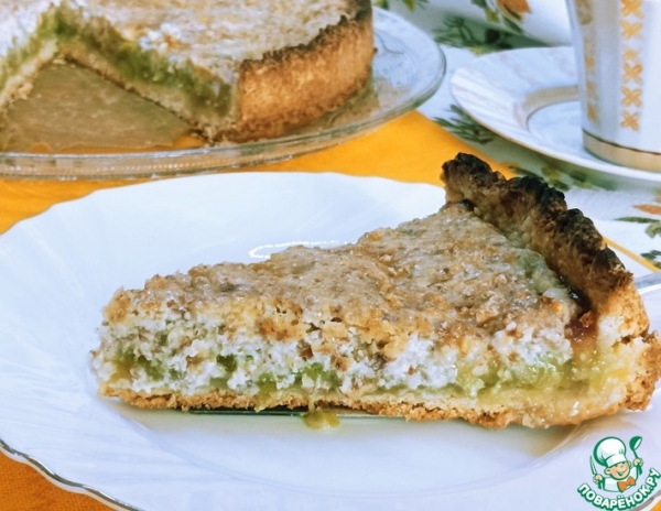 Пирог с ревенем и миндалем Пирог с ревенем и миндалем