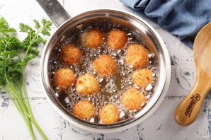 Крокеты с сыром Крокеты с сыром