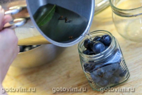 Маринованный терн Маринованный терн