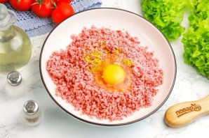 Котлеты из сосисок Котлеты из сосисок