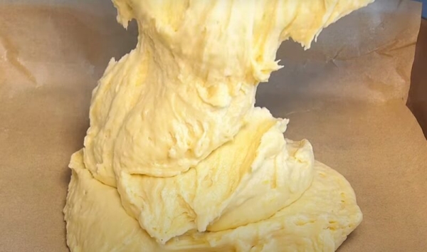 Нежный лимонный пирог с помадкой. Рецепт на скорую руку: пеките хоть каждый день Нежный лимонный пирог с помадкой. Рецепт на скорую руку: пеките хоть каждый день