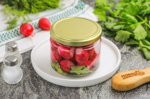 Маринованная редиска с ботвой на зиму Маринованная редиска с ботвой на зиму