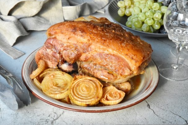 Лопатка на кости Лопатка на кости