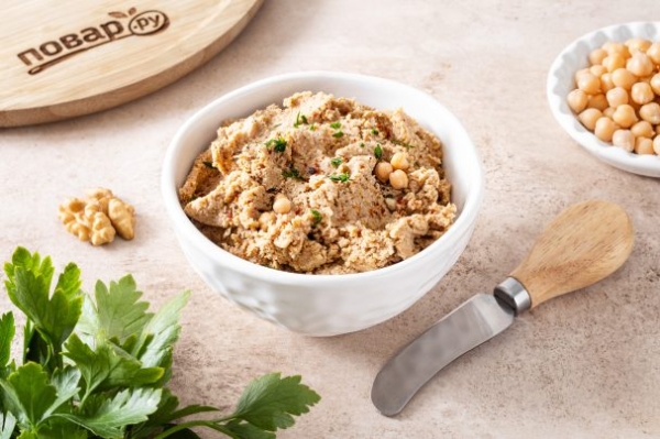 Паштет из нута с грецким орехом Паштет из нута с грецким орехом