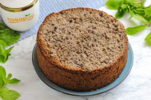 Торт из варенья черной смородины Торт из варенья черной смородины