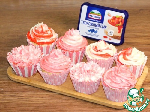 Кекс с кремом из творожного сыра