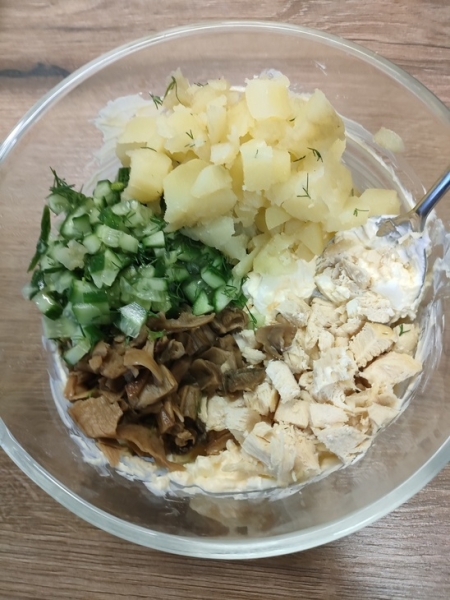 Пущинский холодник (грибная окрошка) Пущинский холодник (грибная окрошка)