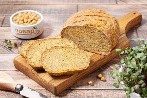 Нутовый хлеб без муки и дрожжей