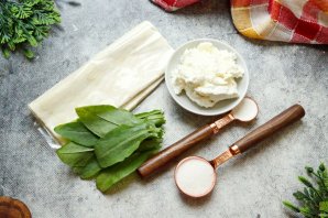 Пирог из щавеля