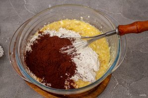 Шоколадно-банановый пирог "Брауни" Шоколадно-банановый пирог "Брауни"