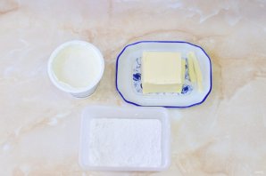 Сметанно-масляный крем для медовика Сметанно-масляный крем для медовика