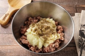 Чебуреки в аэрогриле