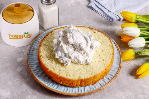 Банановый торт с ореховым кремом Банановый торт с ореховым кремом