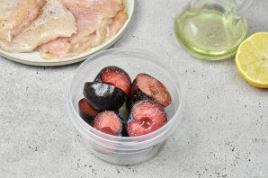 Индейка с сливами Индейка с сливами