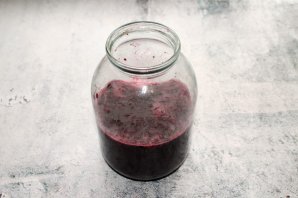 Вино из крыжовника и смородины Вино из крыжовника и смородины