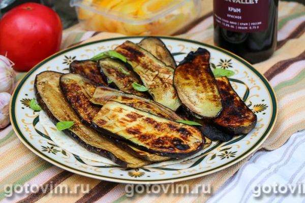 Бакалажаны на гриле Бакалажаны на гриле