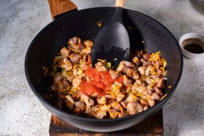 Каша с мясом в горшочке