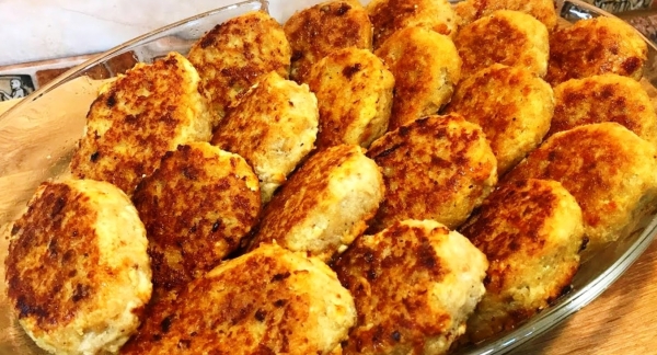 Рыбные котлеты «По-Одесски». Рецепт без хлеба: сочные котлеты из хека Рыбные котлеты «По-Одесски». Рецепт без хлеба: сочные котлеты из хека