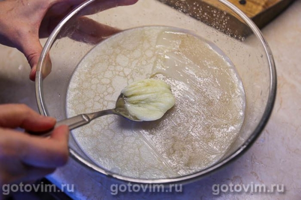 Мужужи из свиных ножек (холодец по-грузински) Мужужи из свиных ножек (холодец по-грузински)