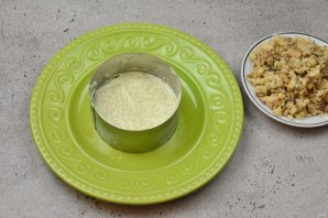 Пасхальный салат с консервированным лососем Пасхальный салат с консервированным лососем