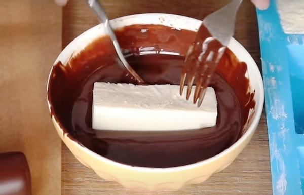 Без пальмы и дешевле, чем в магазине. Белорусский творожный сырок за 5 минут