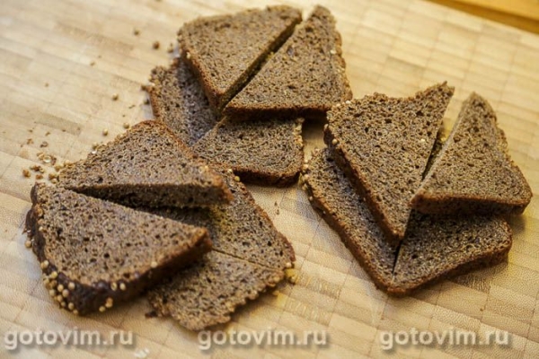 Тартинки с творожным сыром, красной рыбой и икрой Тартинки с творожным сыром, красной рыбой и икрой