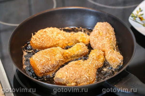 Куриные ножки в хрустящей сырной панировке Куриные ножки в хрустящей сырной панировке
