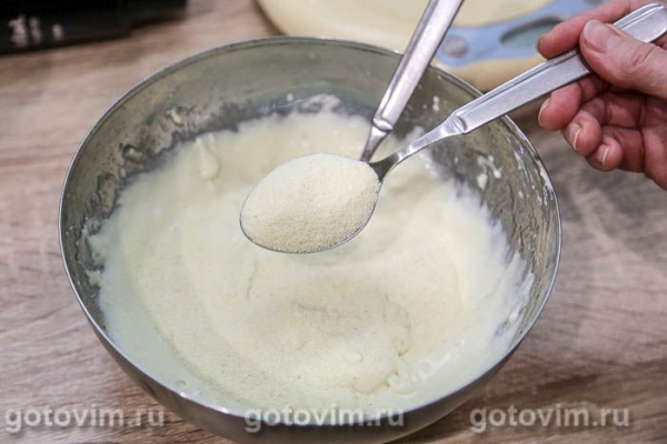 Манник с творогом и бананами в микроволновке Манник с творогом и бананами в микроволновке