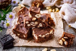 Вкусный шоколадный щербет с арахисом Вкусный шоколадный щербет с арахисом