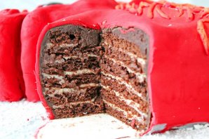 Новогодний торт "Огненная лошадь" Новогодний торт "Огненная лошадь"