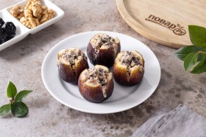 Инжир с черносливом Инжир с черносливом