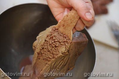 Печеночный торт с чесночным соусом Печеночный торт с чесночным соусом