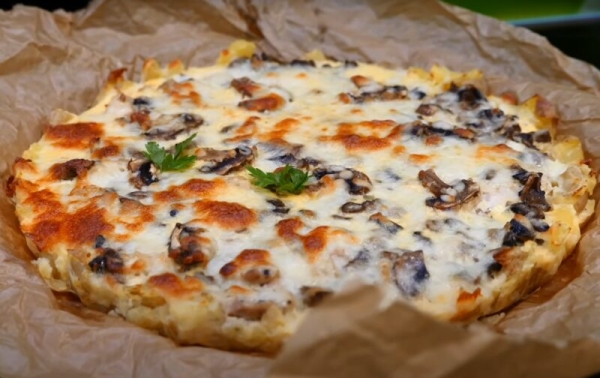 Вкуснее пиццы и проще запеканки: пирог «Жульен» с хрустящей корочкой — вкус, от которого невозможно оторваться! Вкуснее пиццы и проще запеканки: пирог «Жульен» с хрустящей корочкой — вкус, от которого невозможно оторваться!