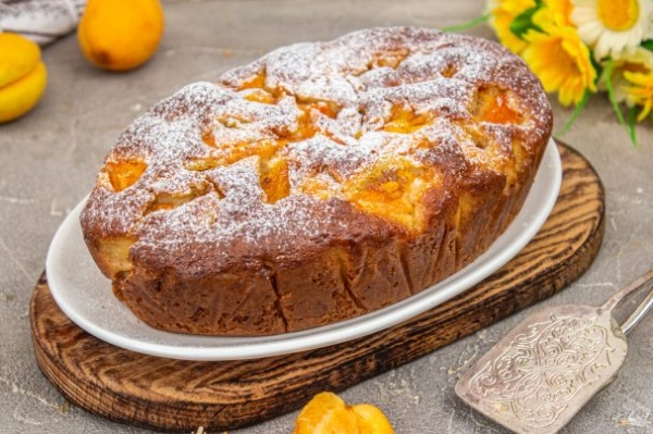 Пирог с абрикосами на кефире Пирог с абрикосами на кефире