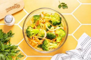 Брокколи по-корейски Брокколи по-корейски