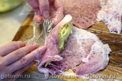 Мясные рулетики с кабачками,сыром и картошкой Мясные рулетики с кабачками,сыром и картошкой