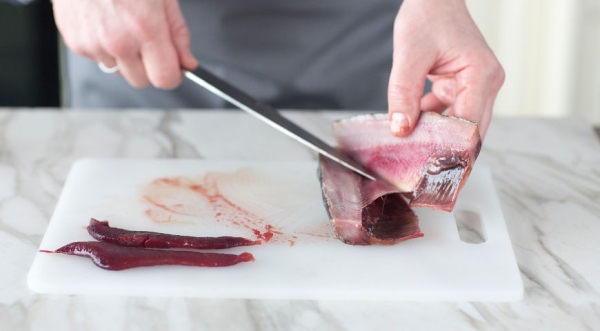 Как разделать селедку на филе, пошаговый рецепт с фото на 308 ккал