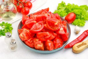 Аджика вареная на зиму из помидоров Аджика вареная на зиму из помидоров