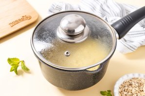 Овсянка с куркумой Овсянка с куркумой