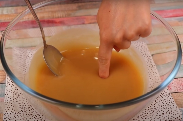 Ем и не поправляюсь. Сладость всего из 2-хингредиентов: воздушный десерт за несколько минут