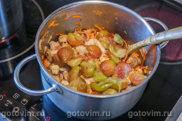 Плов со свининой с алычой Плов со свининой с алычой