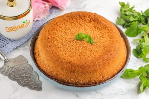 Бисквит в стеклянной форме в духовке Бисквит в стеклянной форме в духовке