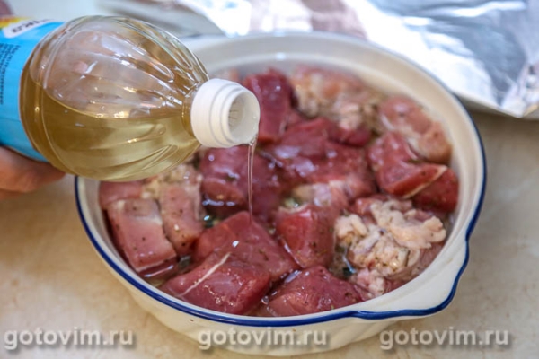 Тушенка из свинины по-тоскански