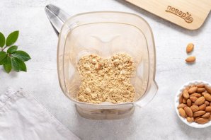 Миндальная паста с семенами чиа