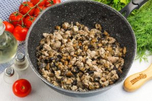 Мясной фарш с грибами