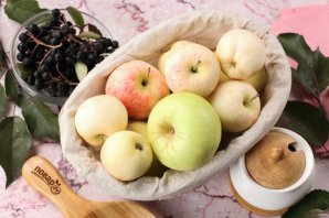 Компот из черноплодки с яблоками на зиму Компот из черноплодки с яблоками на зиму